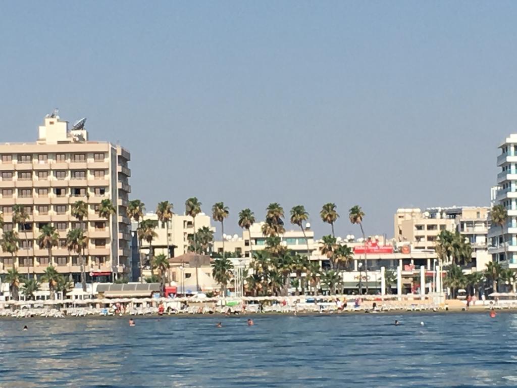 Ithaki Phinikoudes Apartment No. 105 Larnaca Exterior photo